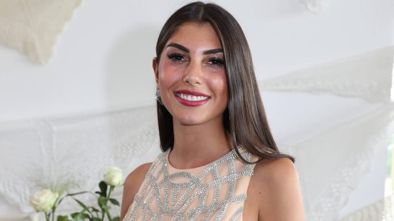 Yeliz Koc: Die ehemalige "Bachelor"-Kandidatin ist zum ersten Mal Mutter geworden.