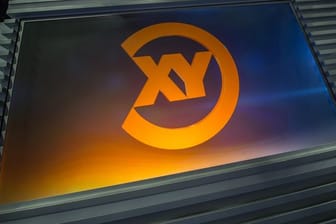 Das Logo der Sendung "Aktenzeichen XY... ungelöst" (Archivbild): Nach Ausstrahlung gingen mehrere Hinweise zu einem Kölner Mordfall ein.