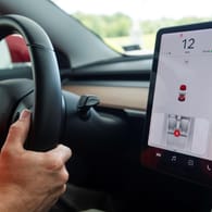 Teslas Autopilot: Immer wieder kam es in der Vergangenheit zu Unfällen.