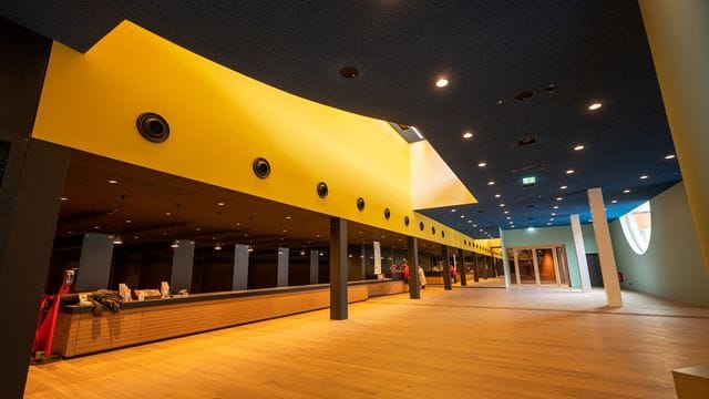 Vor der Eröffnung vom neuen Volkstheater Münchner Vor der Eröffnung vom neuen Volkstheater Münchner