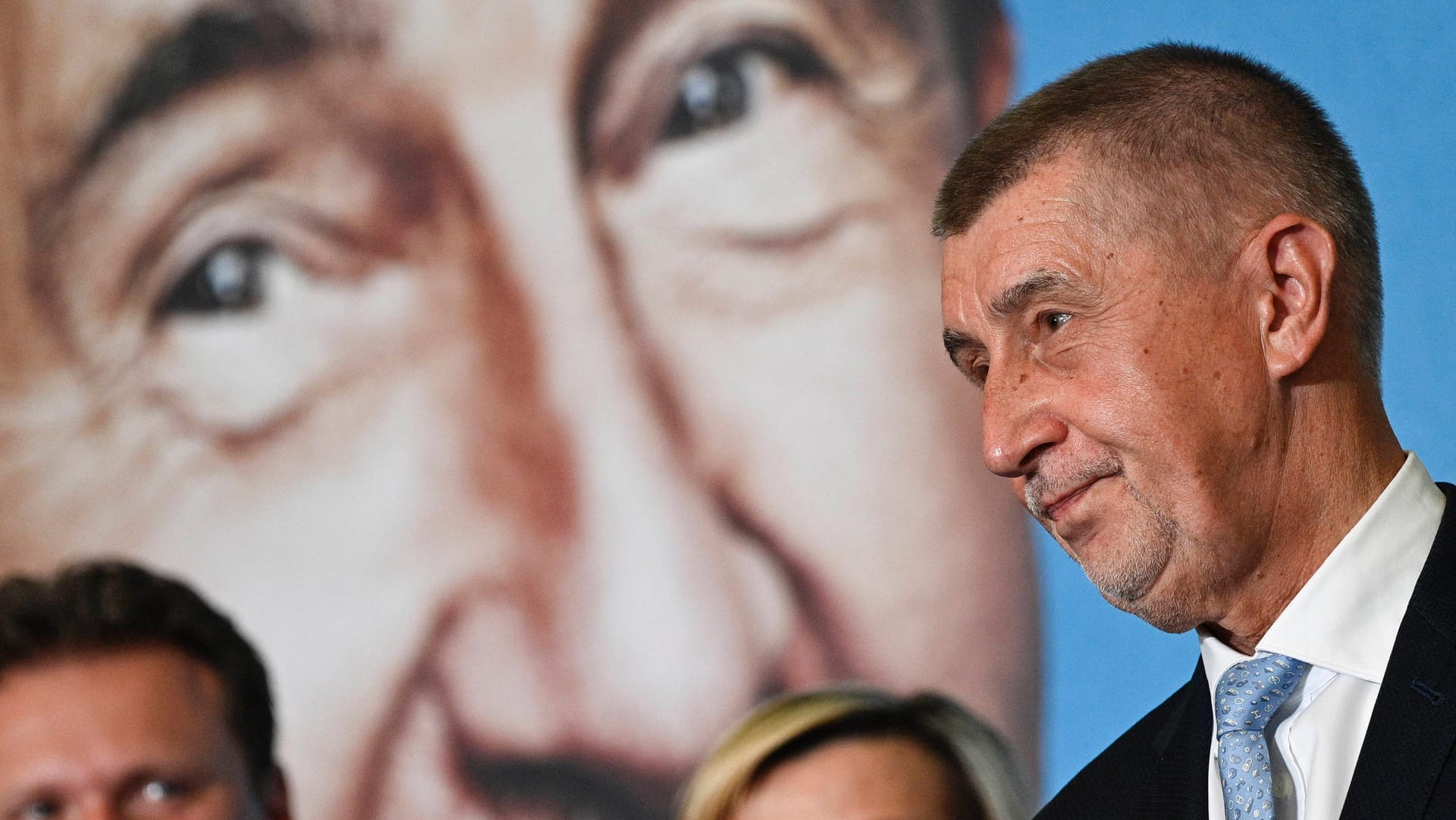 Andrej Babis: Der Politiker war zum Ende des Wahlkampfs mit Enthüllungen aus den "Pandora Papers" konfrontiert worden. Andrej Babis: Der Politiker war zum Ende des Wahlkampfs mit Enthüllungen aus den "Pandora Papers" konfrontiert worden.