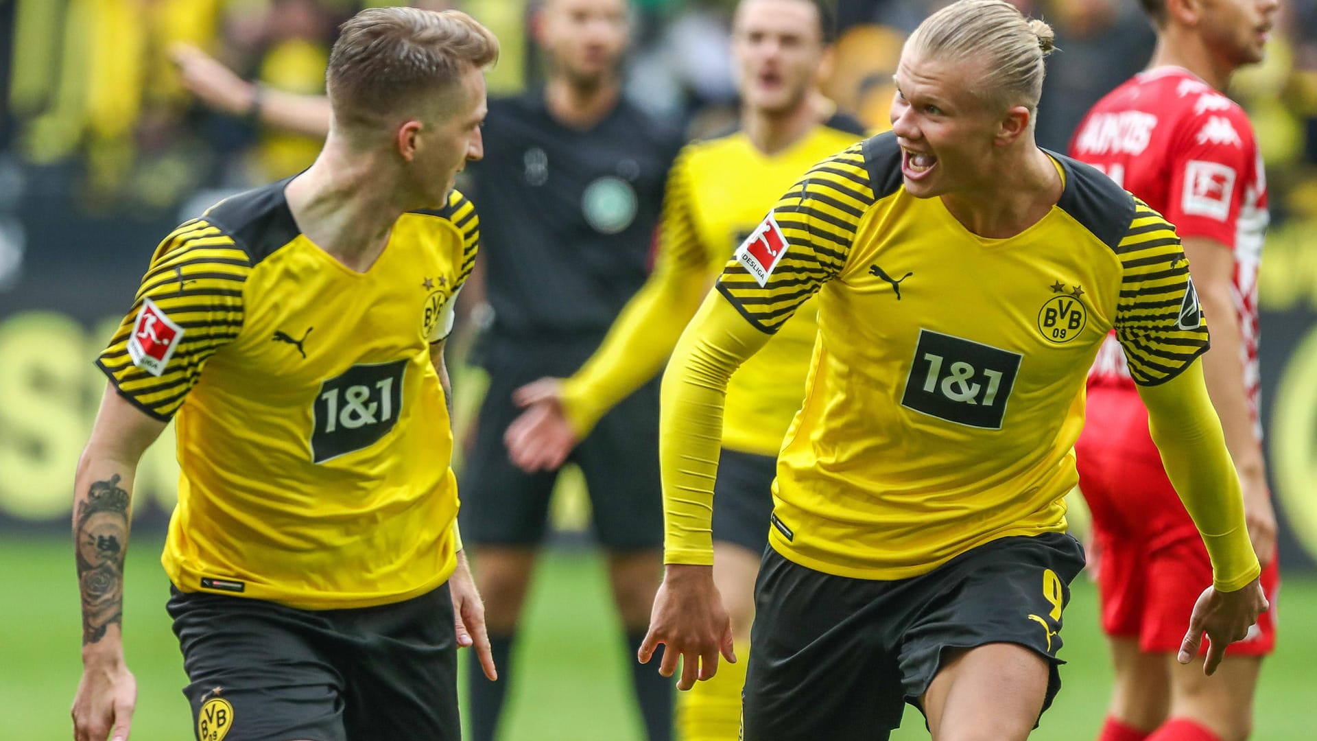 Traum-Rückkehr: Erling Haaland (r.) jubelt mit Marco Reus.