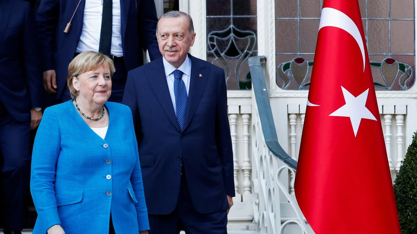 Angela Merkel und Recep Tayyip Erdoğan: Bei Merkels letztem Besuch in der Türkei betonten die beiden die enge Verbindung zwischen Deutschland und der Türkei.