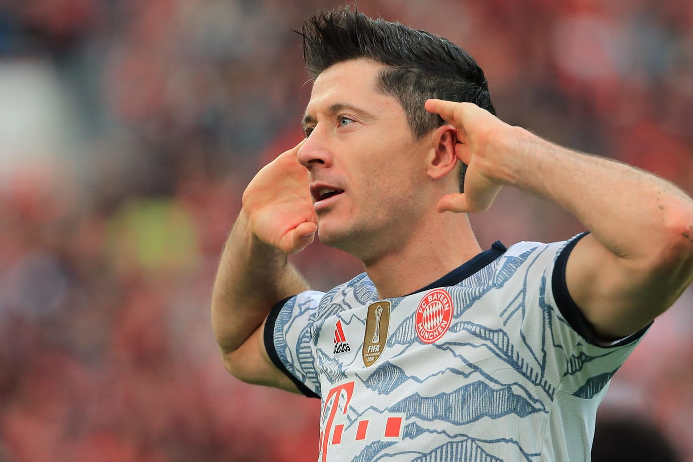 Robert Lewandowski: Der Torjäger traf doppelt in Leverkusen.