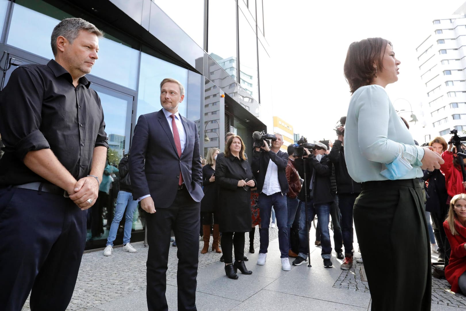 Robert Habeck, Christian Lindner, Annalena Baerbock: Bei den Personalien in der Ampel-Koalition könnte es zu einem Konflikt kommen.