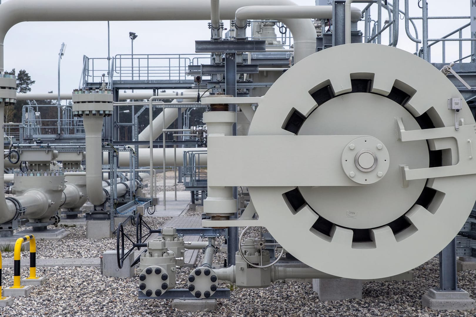 Die Gasanlandestation von Nord Stream 2 in Mecklenburg-Vorpommern: Wann der Transport durch die Ostseepipeline startet, ist noch offen.