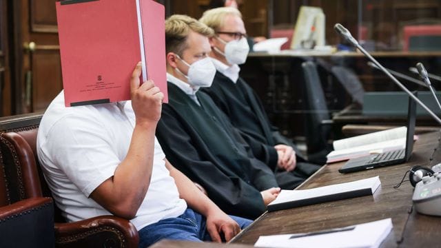 Prozess wegen Totschlags Prozess wegen Totschlags