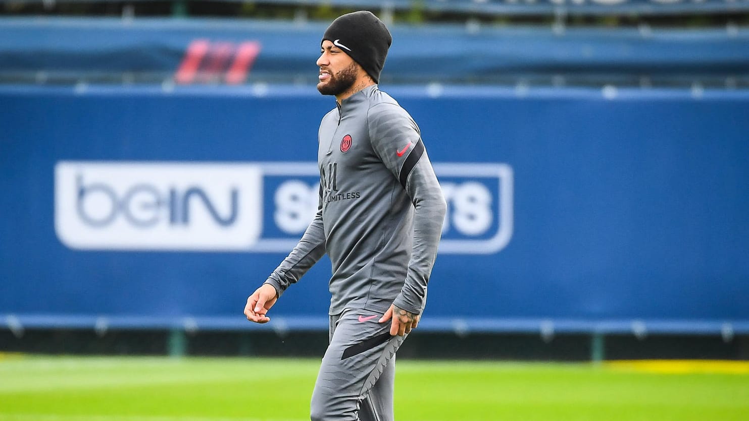 Unglückliches Gesicht im PSG-Training: Superstar Neymar.