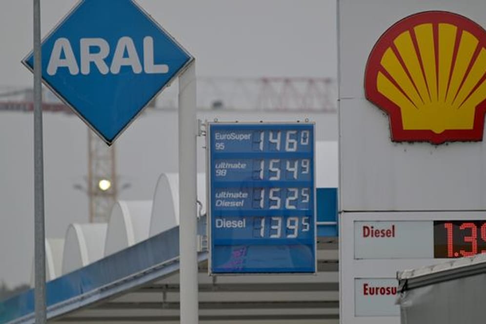 ADAC: Dieselpreis an deutschen Tankstellen auf Rekordhoch