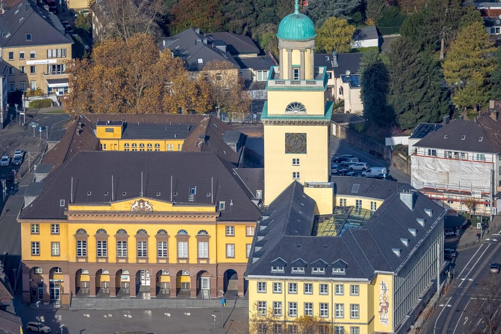Das Rathaus von Witten (Archivbild): Ein Hackerangriff legt derzeit die Stadtverwaltung lahm.