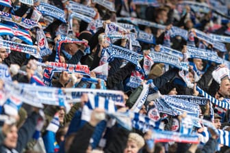Hansa Rostock: Fans des Klubs im Stadion.
