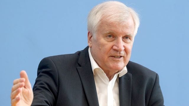 Bundesinnenminister Horst Seehofer (CSU) Bundesinnenminister Horst Seehofer (CSU)