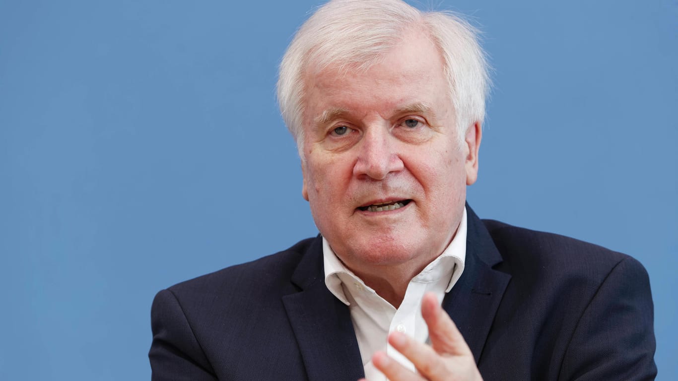 Horst Seehofer: Der Innenminister sprach über Migranten in Deutschland.