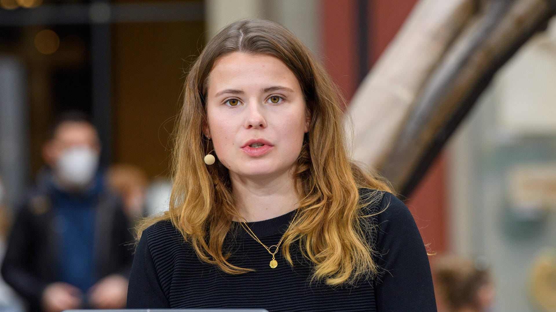 Luisa Neubauer bei der Pressekonferenz von Fridays for Future: Sie fordert von der neuen Regierung grundlegende Veränderungen. Luisa Neubauer bei der Pressekonferenz von Fridays for Future: Sie fordert von der neuen Regierung grundlegende Veränderungen.