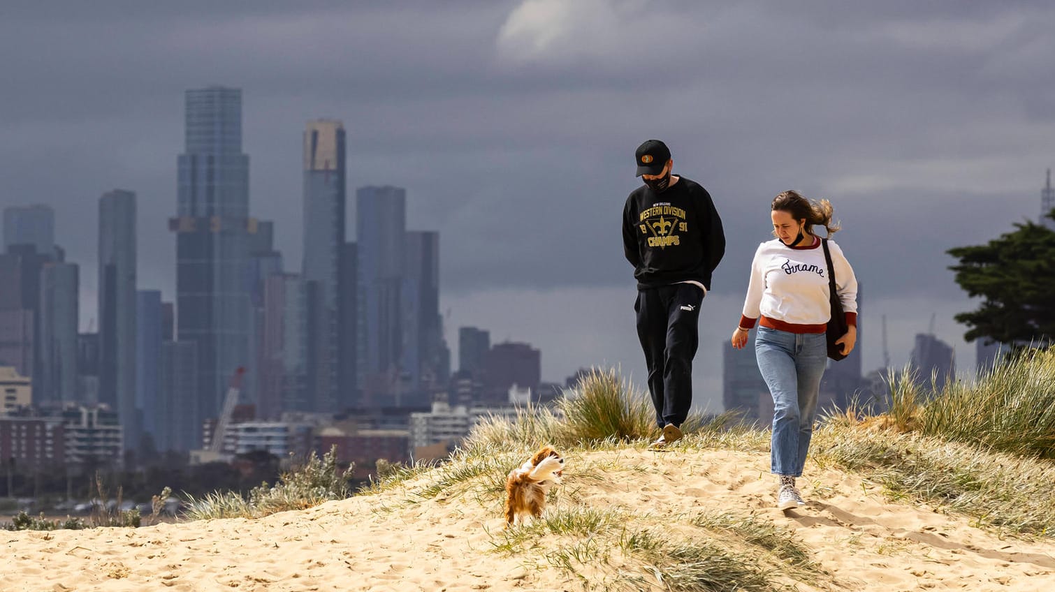 Spaziergänger in Melbourne: Dort endet der Lockdown.