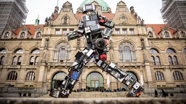 "Wertgigant" von HA Schult "Wertgigant" von HA Schult