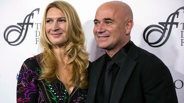 Die ehemalige deutsche Tennisspielerin Steffi Graf und ihr US-amerikanischer Ehemann Andre Agassi sind seit 20 Jahren verheiratet.