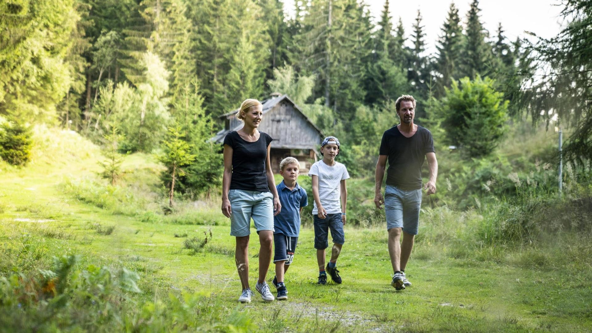 Via Paradiso: Der Fernwanderweg eignet sich auch für den Familienurlaub.