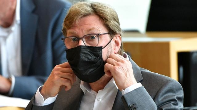 Dirk Adams (Die Grünen), Minister für Migration in Thüringen