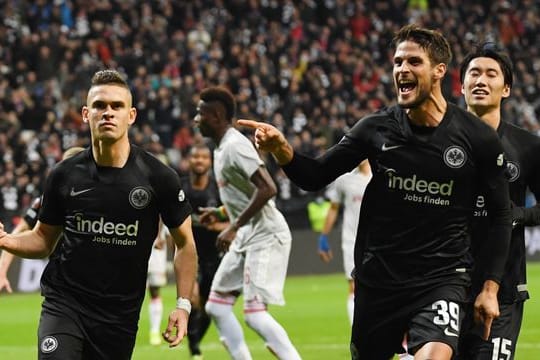 Eintracht Frankfurt feierte gegen Olympiakos Piräus einen souveränen Heimsieg.