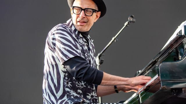 Jeff Goldblum am Klavier.