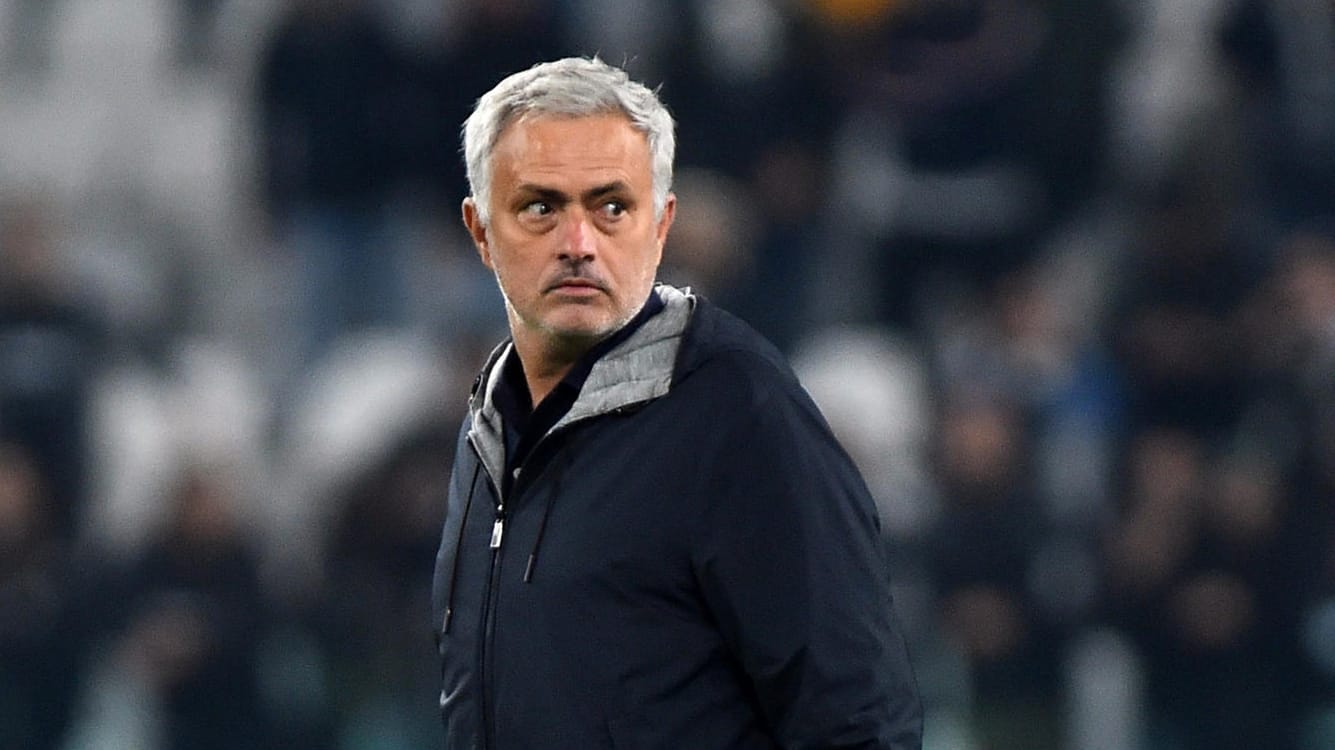 José Mourinho: Der Startrainer musste ungläubig zusehen, wie sein Team in Norwegen vorgeführt wurde.