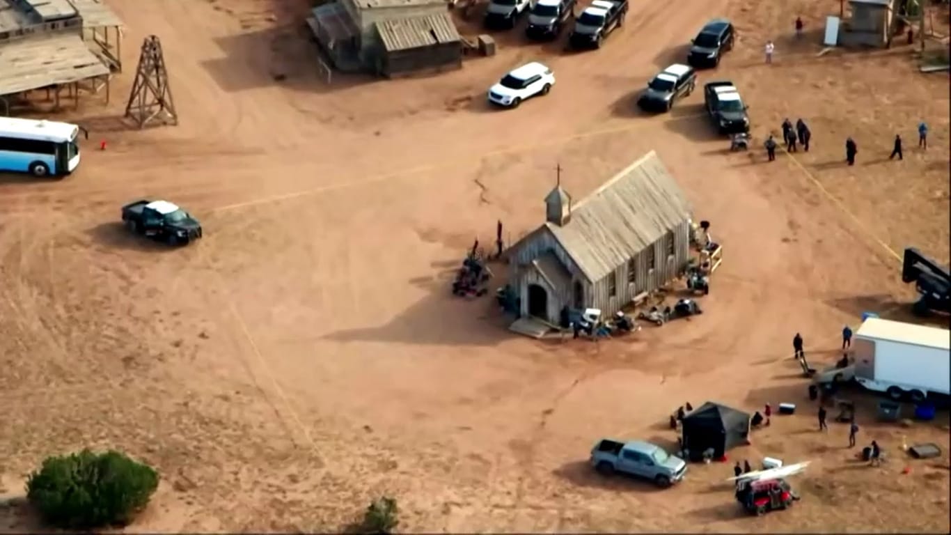 Luftaufnahmen vom Unfallort: Das tragische Unglück ereignete auf der Bonanza Creek Ranch in New Mexico.