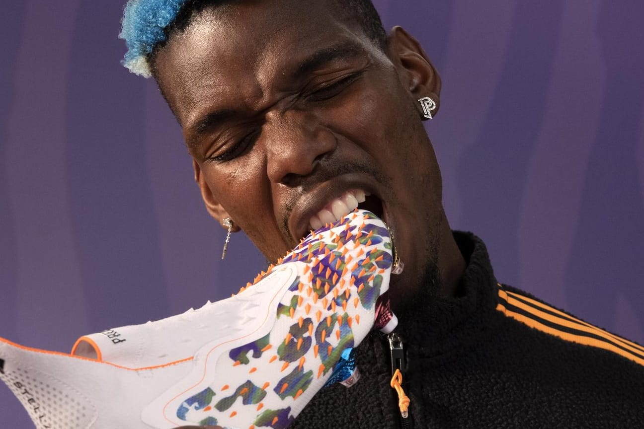 Paul Pogba "schmecken" seine neuen, veganen Fußballschuhe von Adidas.