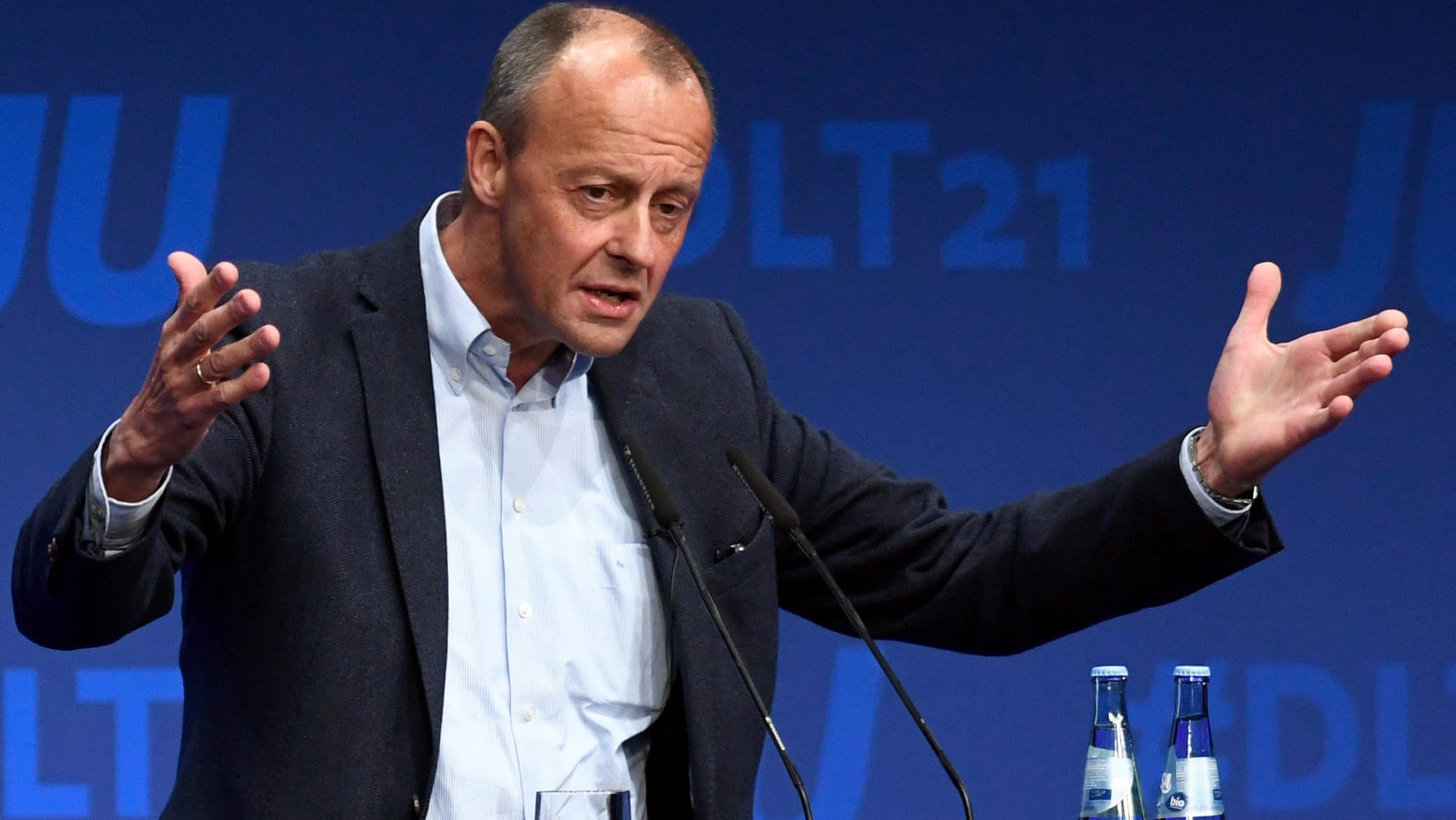 Friedrich Merz: Der Ex-Unionsfraktionschef spricht sich für eine schnelle Neuaufstellung der CDU aus.