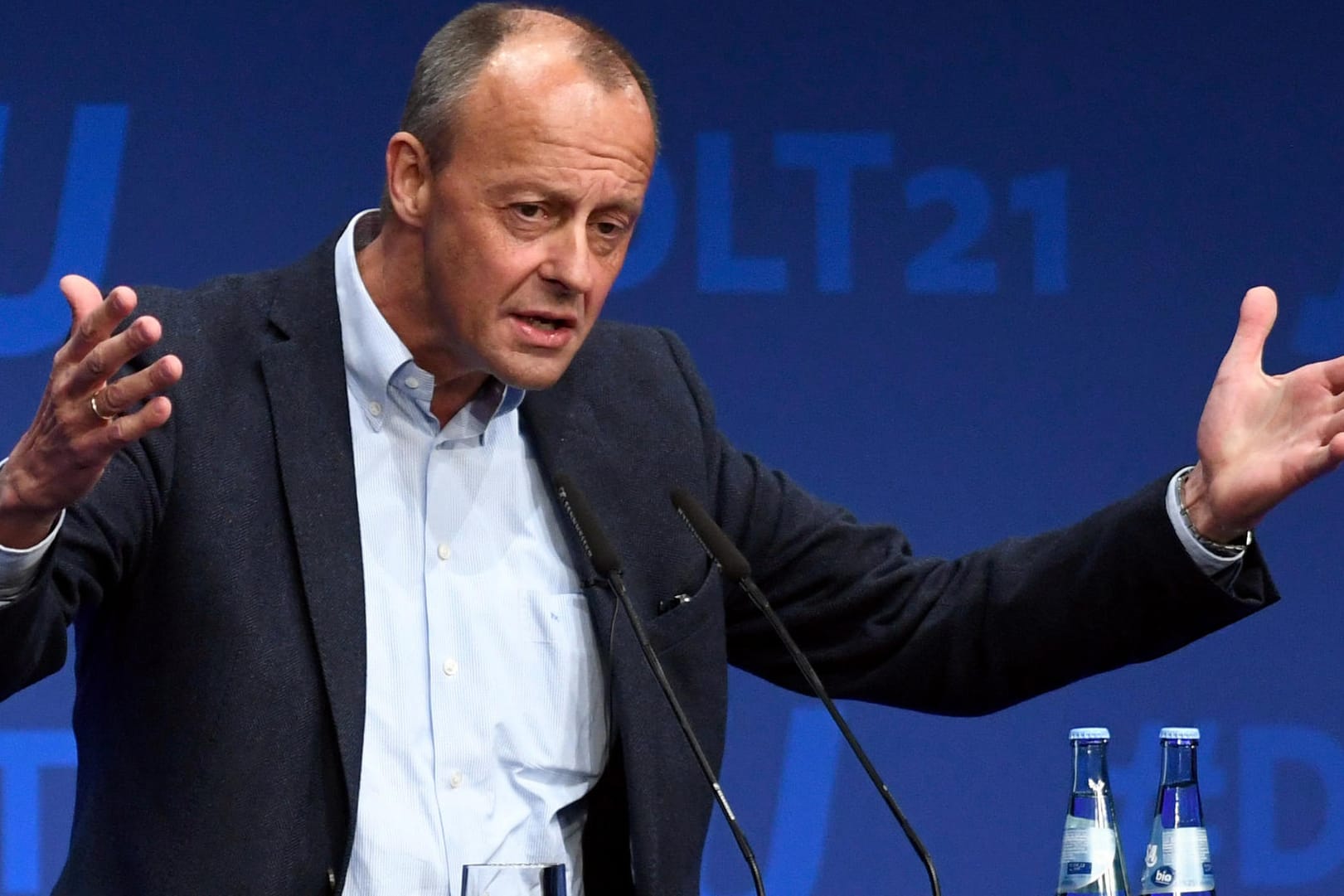 Friedrich Merz: Der Ex-Unionsfraktionschef spricht sich für eine schnelle Neuaufstellung der CDU aus.