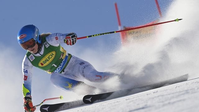 Mikaela Shiffrin aus den USA gewann den Saison-Auftakt. Mikaela Shiffrin aus den USA gewann den Saison-Auftakt.