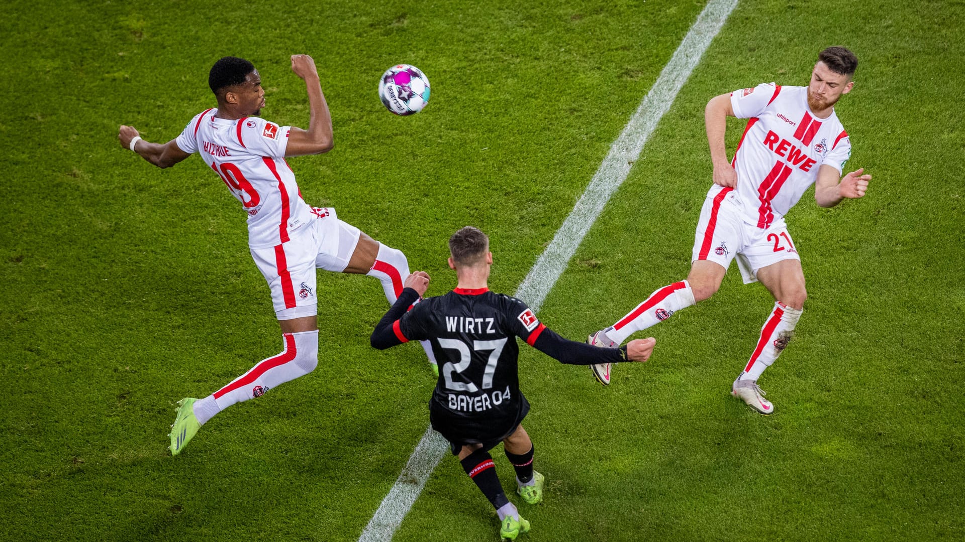 Florian Wirtz bei einem Zusammentreffen mit dem 1. FC Köln (Archivbild): Die Zeit der Trauer soll nun vorbei sein.