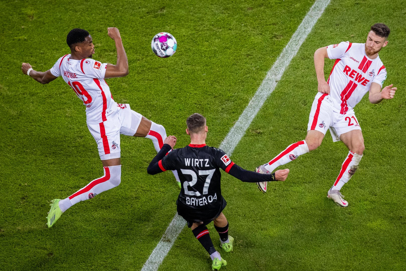 Florian Wirtz bei einem Zusammentreffen mit dem 1. FC Köln (Archivbild): Die Zeit der Trauer soll nun vorbei sein.