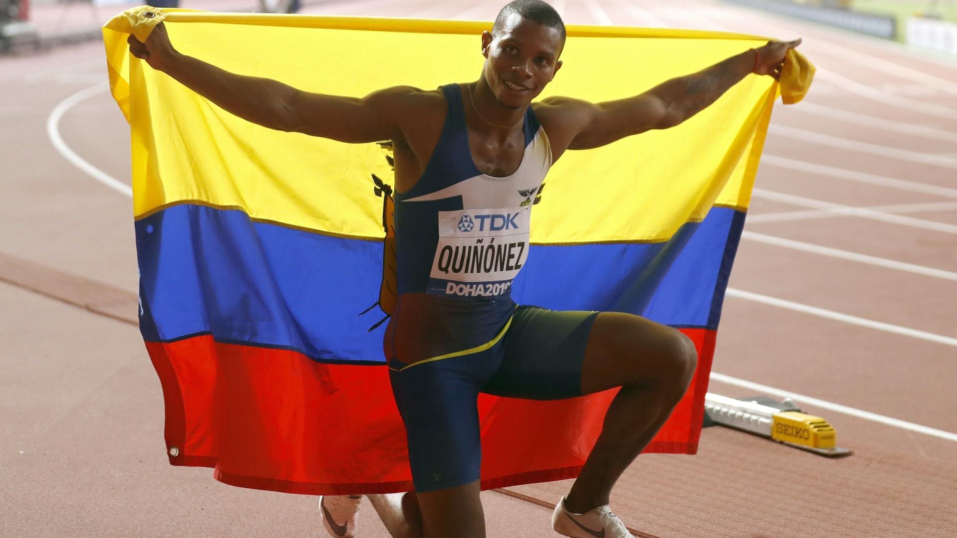 2019: Quinonez feiert Platz drei über 200 Meter bei der WM in Doha.