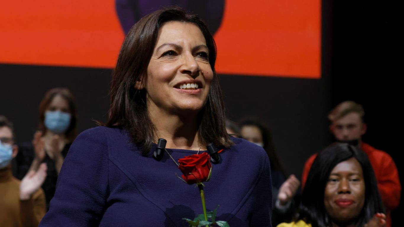Die Bürgermeisterin von Paris, Anne Hidalgo, beim Parteikongress der Sozialisten. Sie ist zur Präsidentschaftskandidatin gekürt worden.