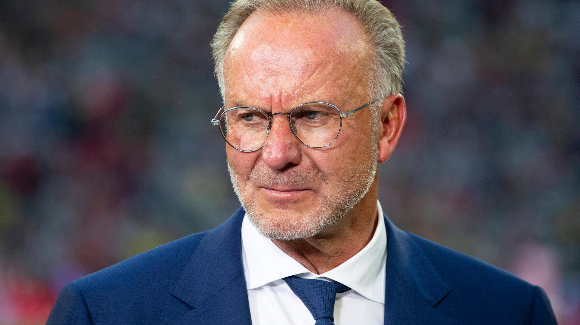 Karl-Heinz Rummenigge: Der scheidende Bayern-Boss kritisiert Joshua Kimmich für seine Entscheidung gegen die Impfung.