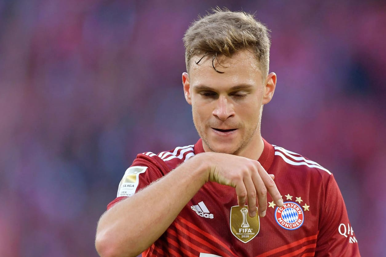 Joshua Kimmich: Der Bayern-Star darf trotz fehlendem Impfschutz auf dem Fußballplatz stehen.