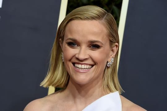 Reese Witherspoon gratuliert ihrem Sohn stolz und etwas ungläubig zum 18.