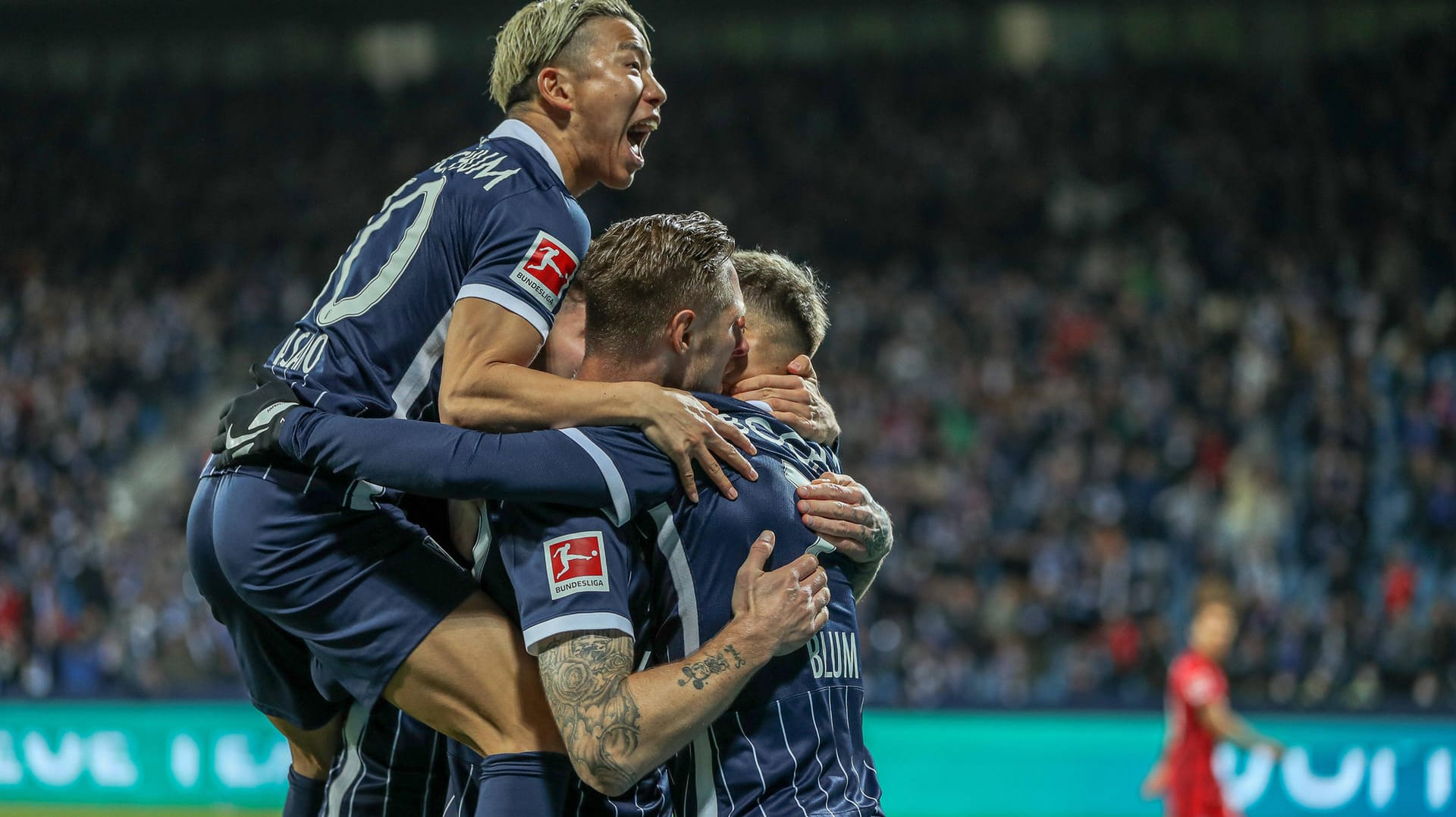 Jubel bei den Bochumern über die 1:0-Führung.