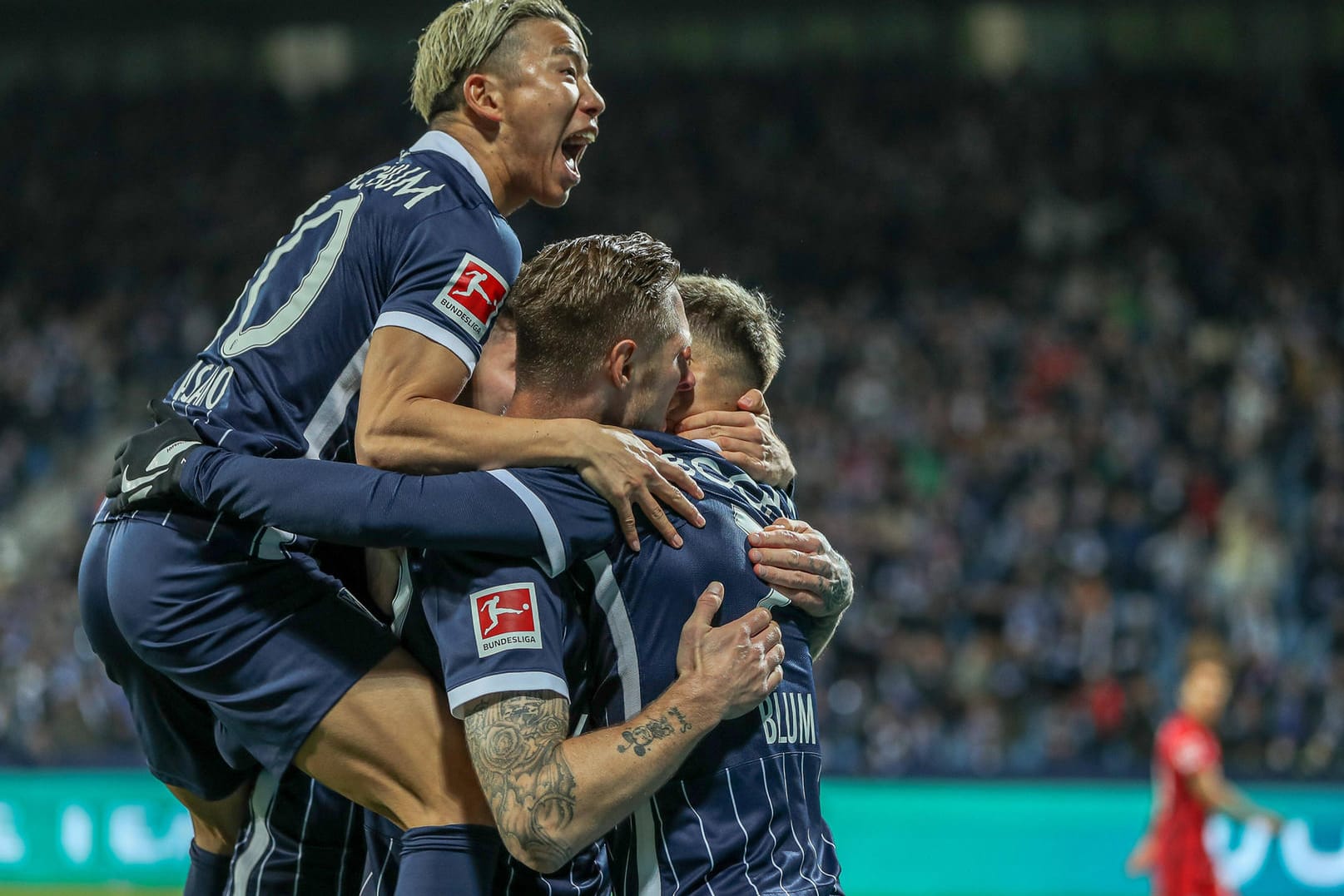 Jubel bei den Bochumern über die 1:0-Führung.