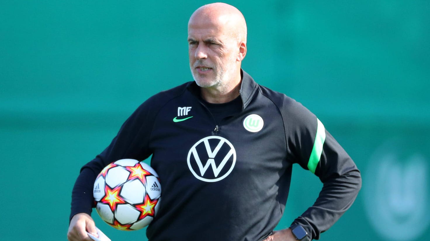 Michael Frontzeck: Der Assistent von Mark van Bommel wird auch sein "Nachfolger". Michael Frontzeck: Der Assistent von Mark van Bommel wird auch sein "Nachfolger".