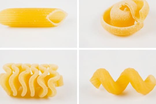 Hörnchen, Farfalle, Eliche, Tortiglioni, Penne Rigate, Trulli, Radiatori und Cellentani.