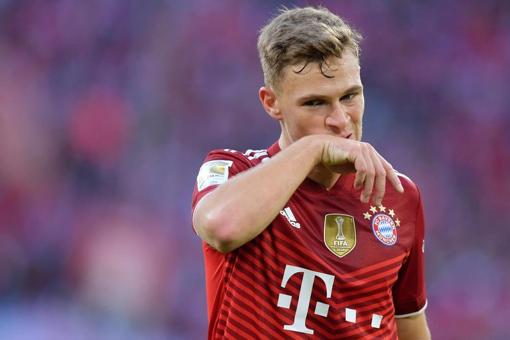 Joshua Kimmich: Die Meldung darüber, dass der Bayern-Star noch nicht gegen Corona geimpft ist, lässt ganz Deutschland diskutieren.