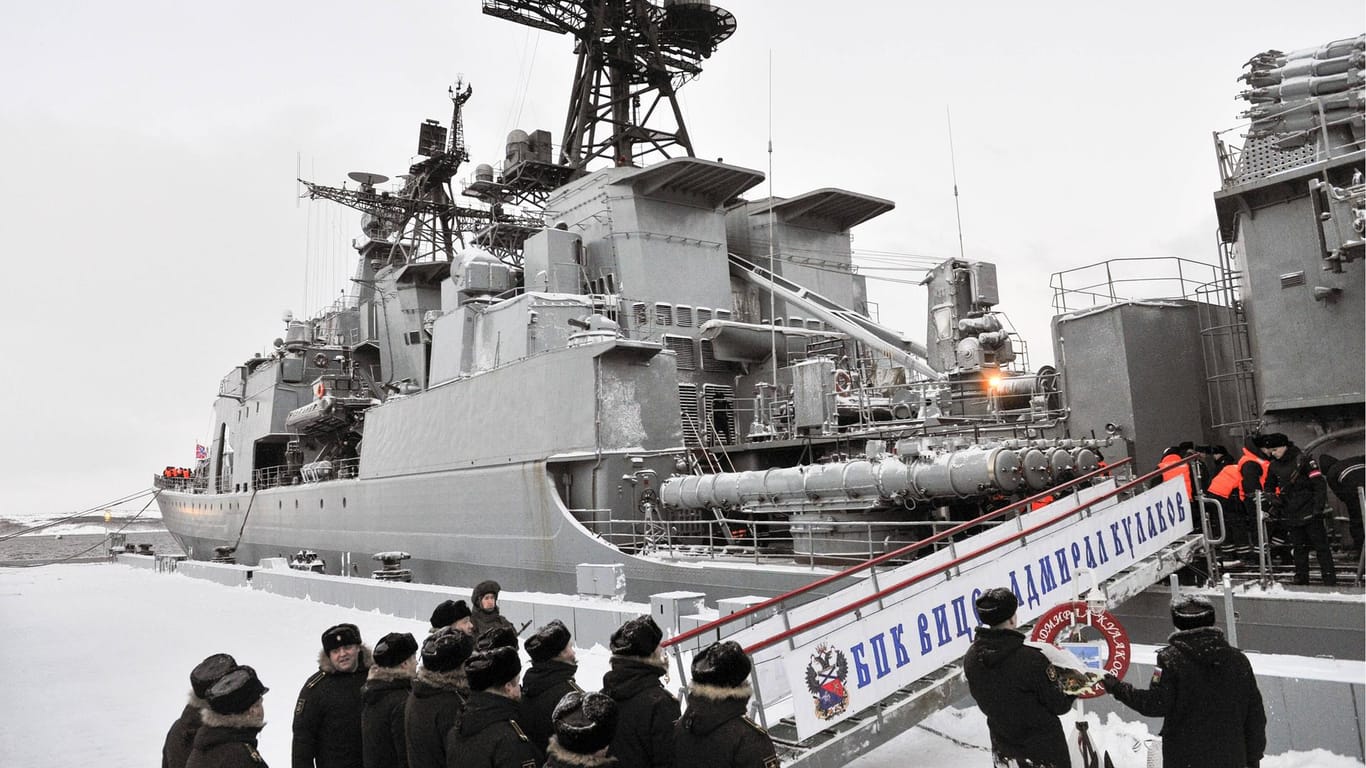 Der Zerstörer "Vize Admiral Kulakow" hier in Russland (Archivbild): Russland patrouilliert im Golf von Guinea