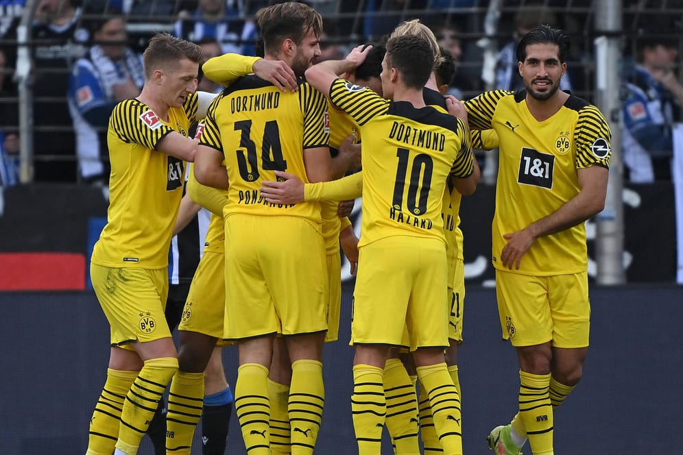 Dortmunder Jubeltraube: Am Wochenende gewann der BVB in der Bundesliga auf der Bielefelder Alm mit 3:1. Jubeln die Schwarz-Gelben um Emre Can (r.) auch im Pokal gegen Ingolstadt?