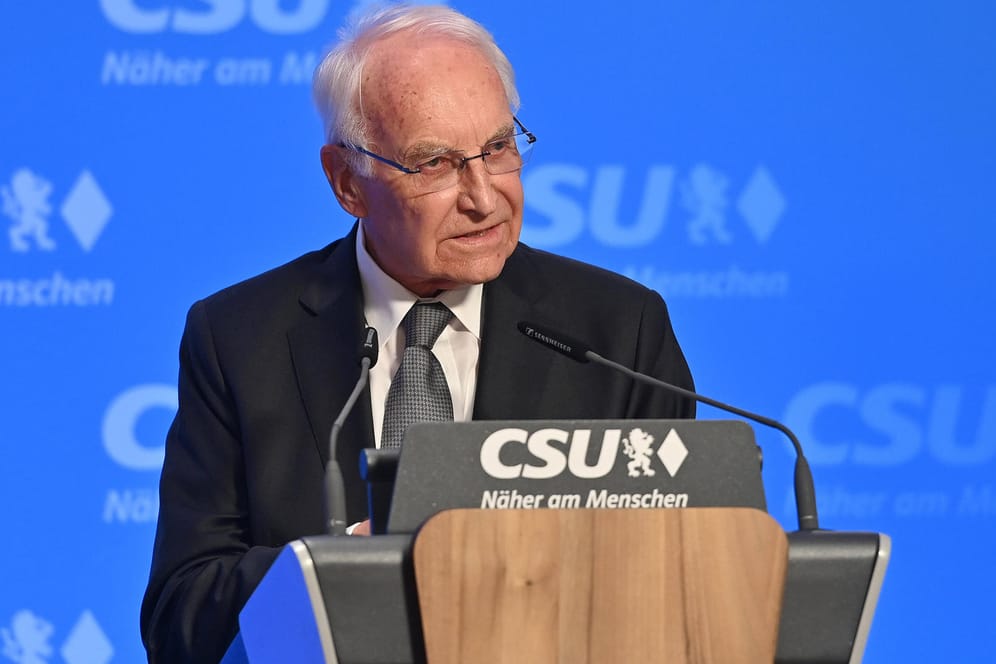 Edmund Stoiber: Am 1. Oktober 2021 feierte der CSU-Politiker seinen 80. Geburtstag.