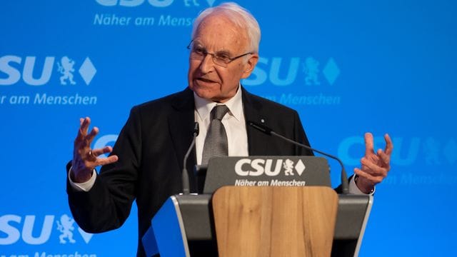 Bayerns Ex-Ministerpräsident Edmund Stoiber (CSU)