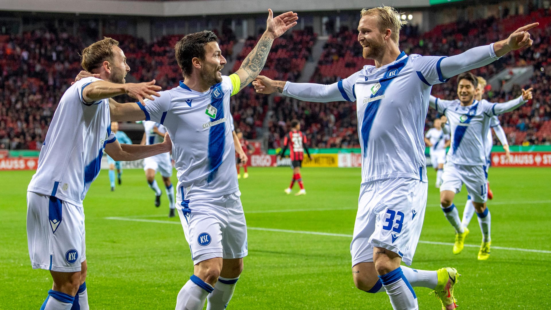 DFB-Pokal: Der KSC ging früh bei Bayer Leverkusen in Führung.