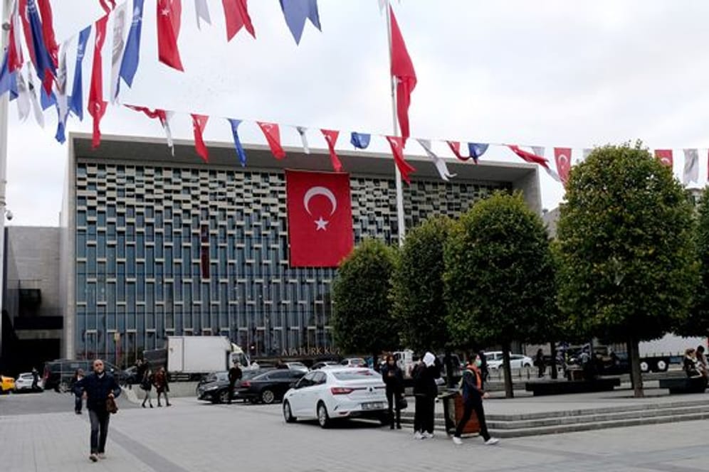 Blick auf das Atatürk-Kulturzentrum.