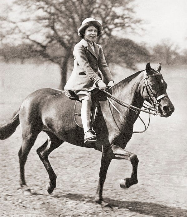 Die damalige Prinzessin Elizabeth: Sie reitet, seitdem sie ein kleines Mädchen ist.